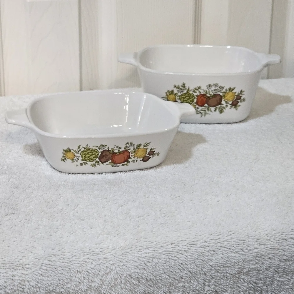 Vintage Spice of Life Corningware  Set of 2 serving dishes